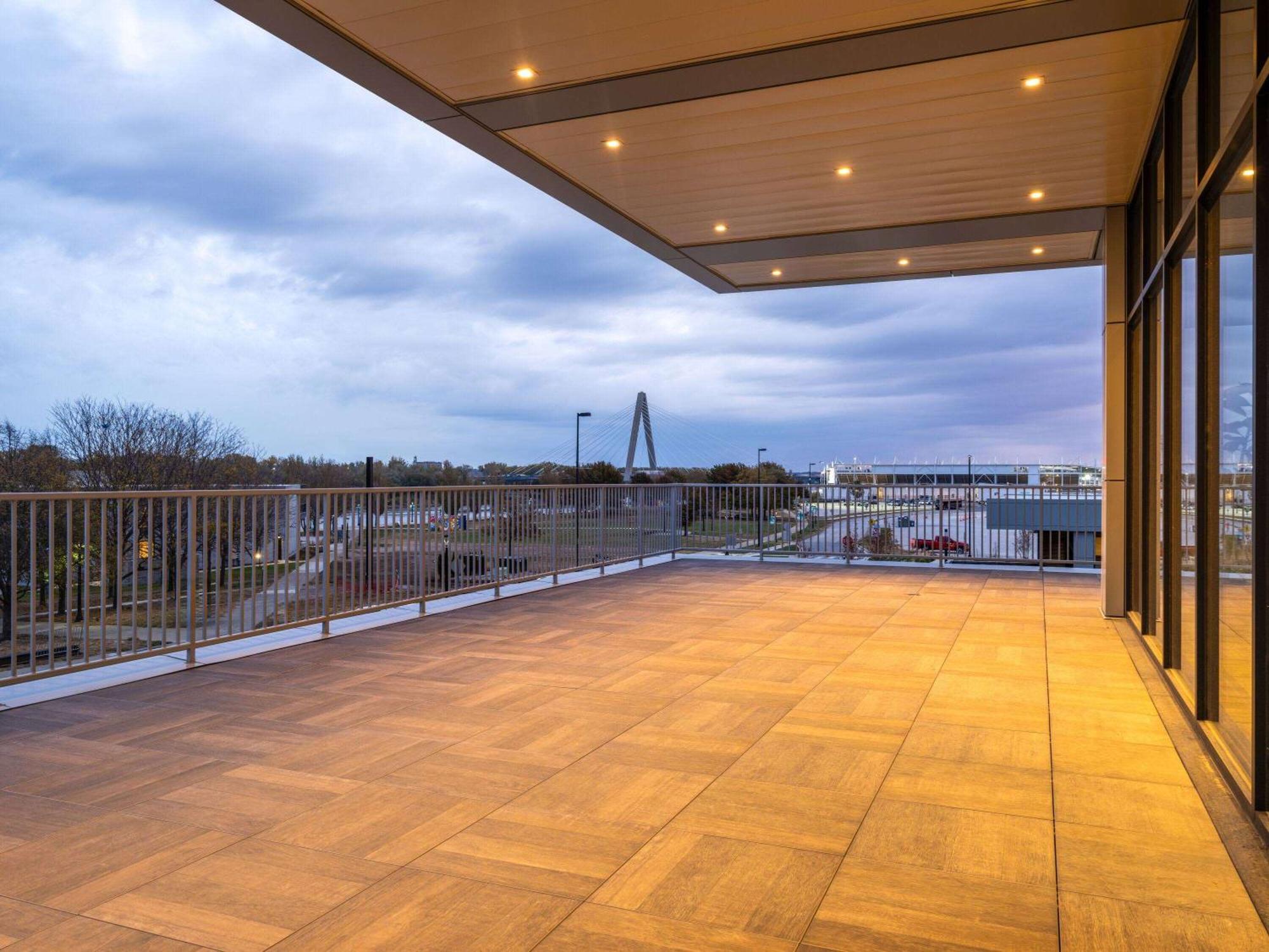 Origin Kansas Riverfront, A Wyndham * Kansas City