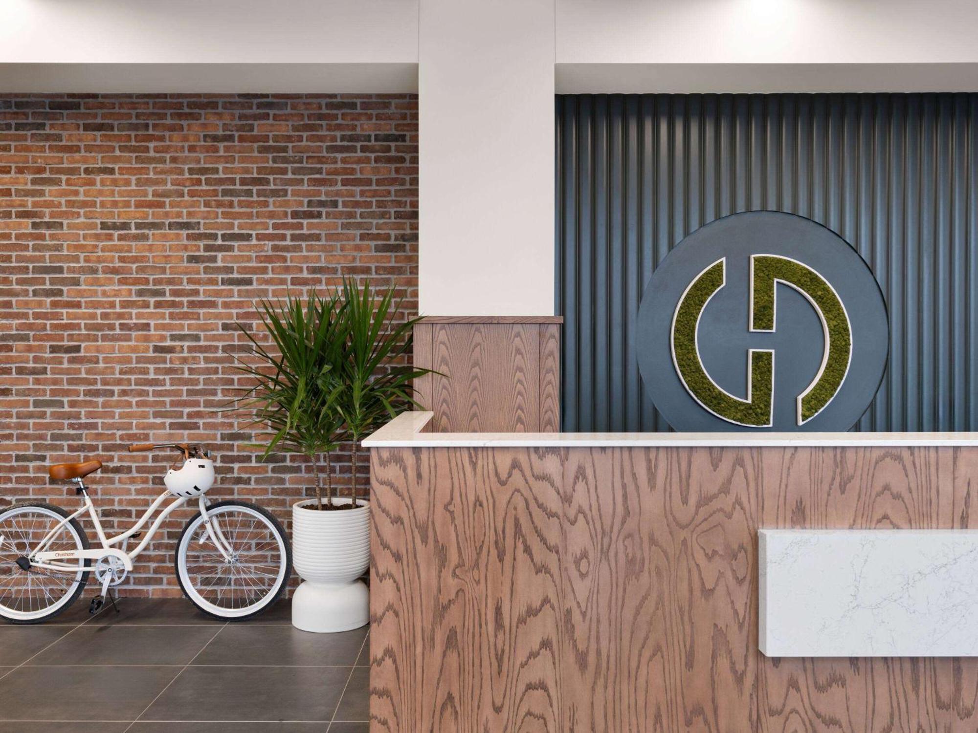 Hotel Origin Kansas Riverfront, A Wyndham *