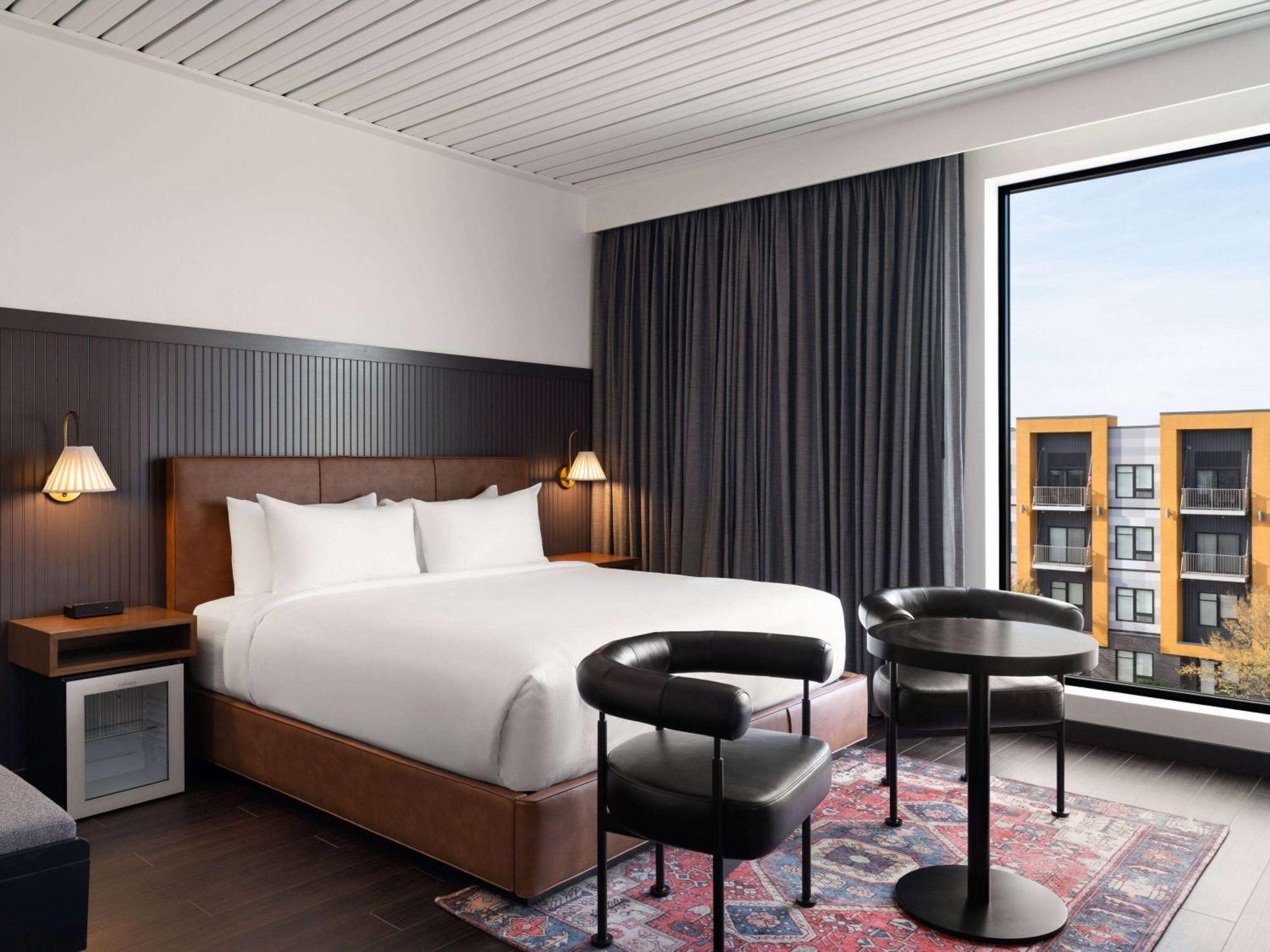 Origin Kansas Riverfront, A Wyndham *